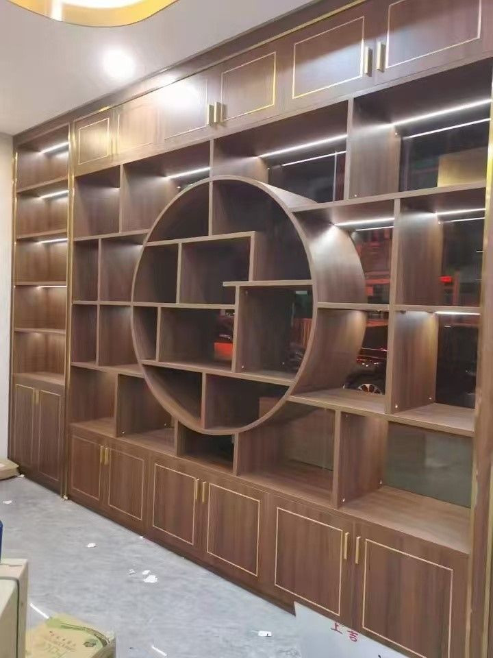 Wooden wine cabinet